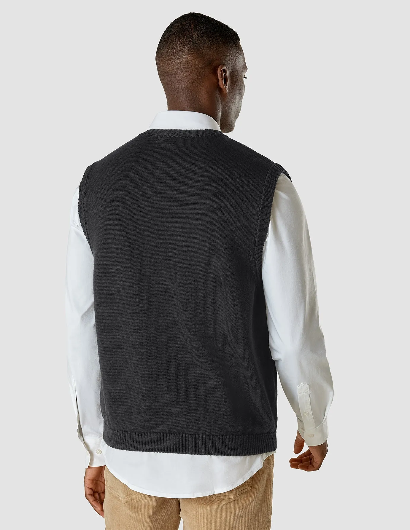 Heavy Knit Vest Black sold by Shaping New Tomorrow product image thumbnail 4
