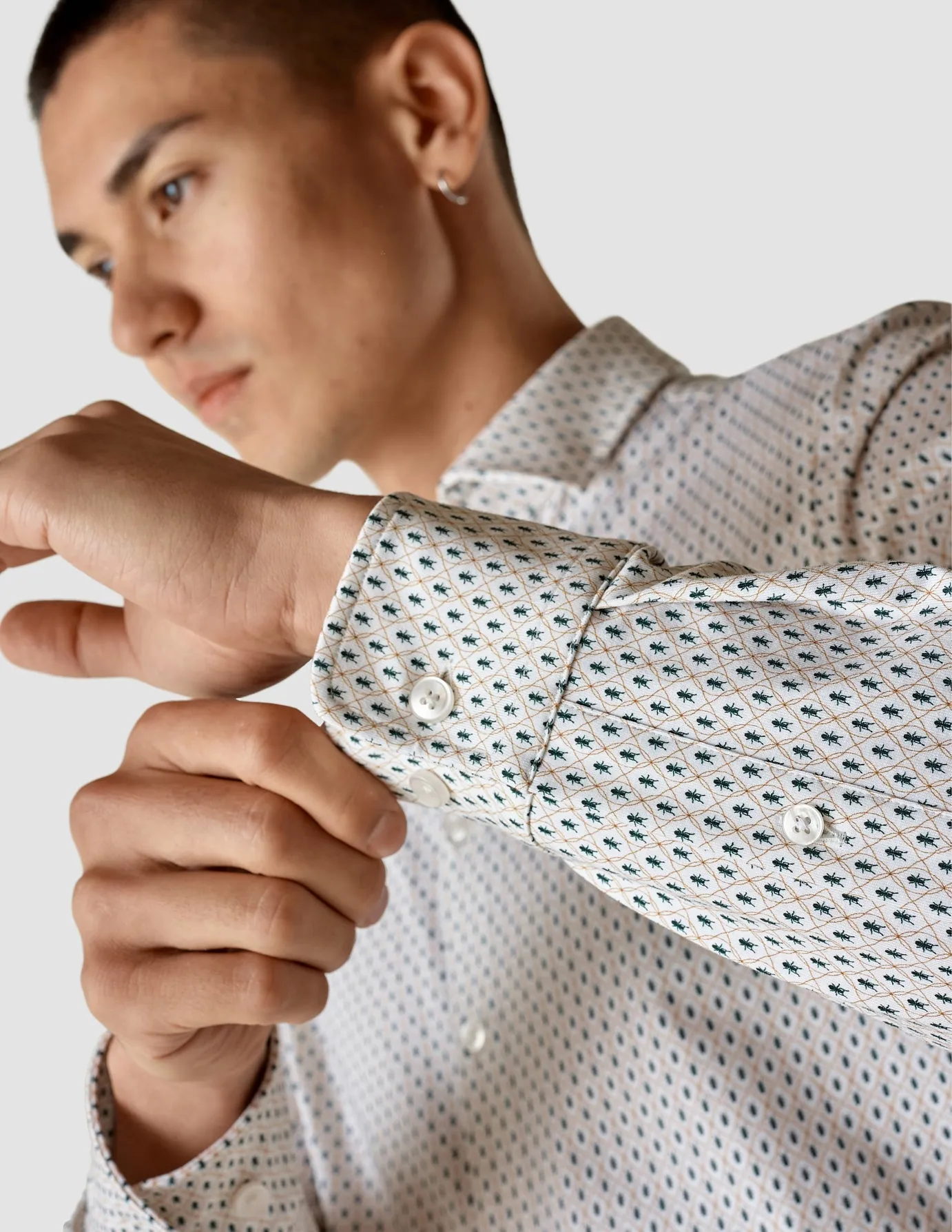 Classic Shirt Colony Slim sold by Shaping New Tomorrow product image thumbnail 5