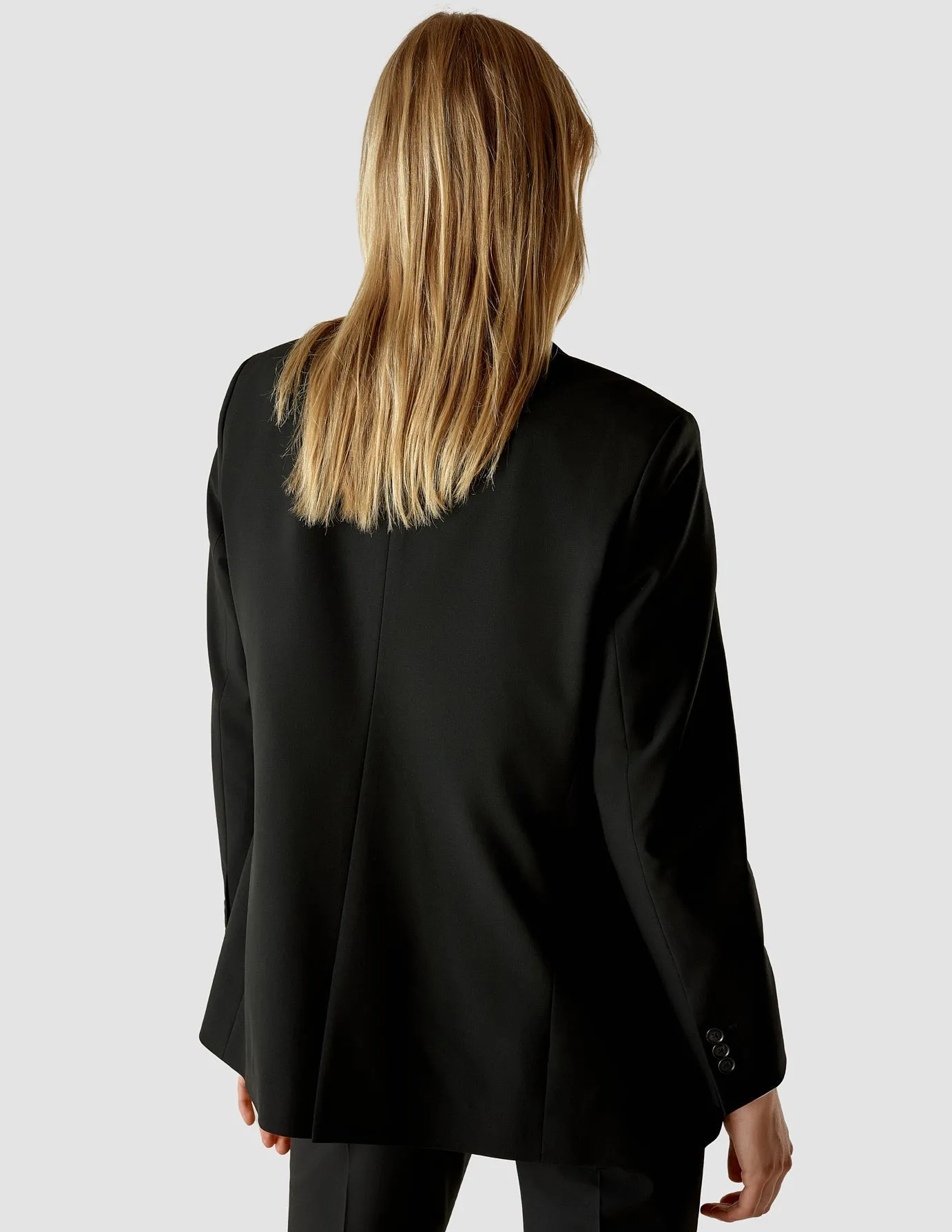 Essential Suit Tapered Black sold by Shaping New Tomorrow product image thumbnail 3