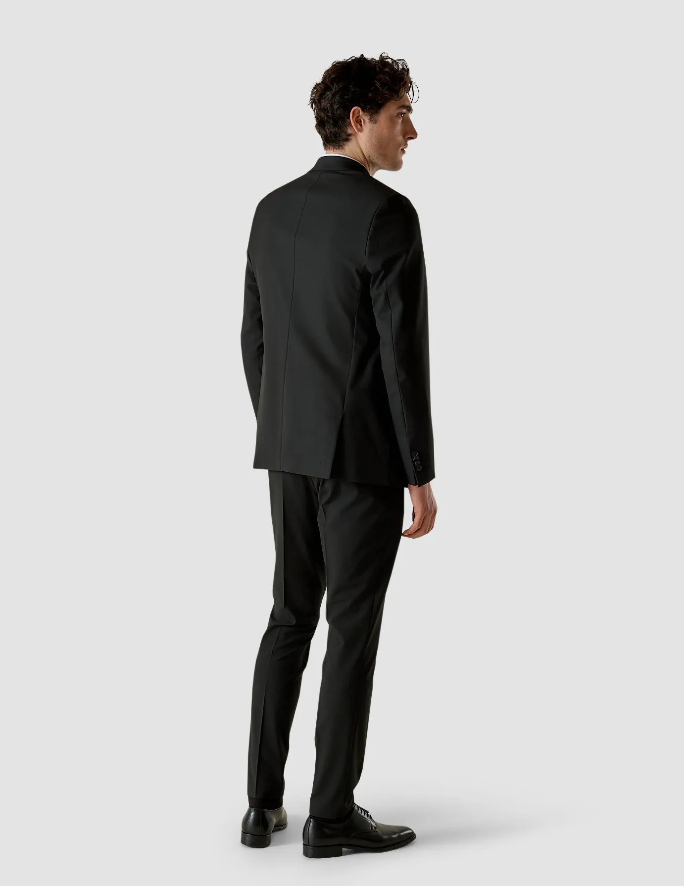 Essential Blazer Regular Black sold by Shaping New Tomorrow product image thumbnail 4