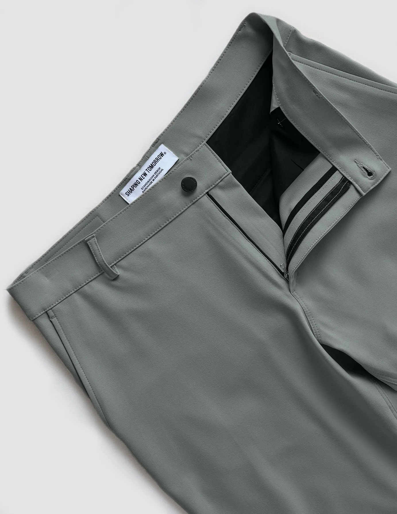 Essential Pants Slim Urban Green sold by Shaping New Tomorrow product image thumbnail 5