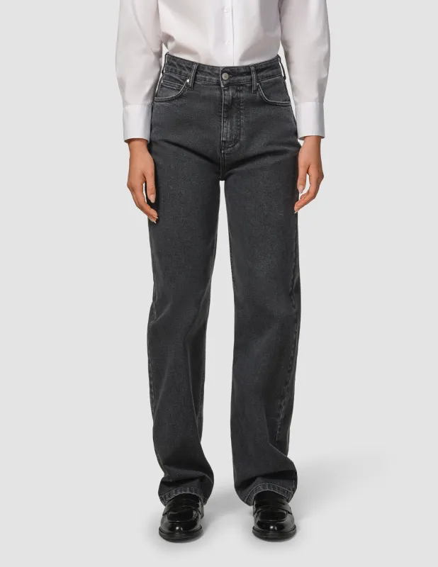 Jeans Straight Washed Black sold by Shaping New Tomorrow