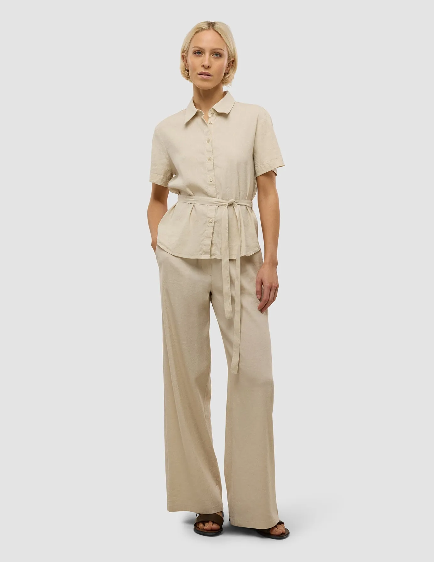 Women's Linen Shirt Short Sleeved Sandy Beige sold by Shaping New Tomorrow product image thumbnail 2