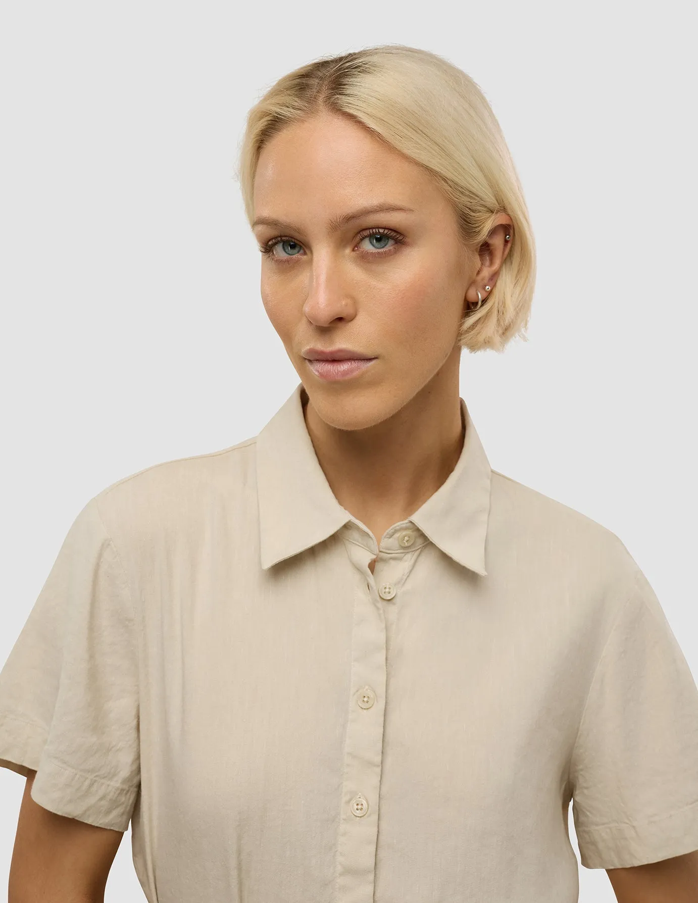 Women's Linen Shirt Short Sleeved Sandy Beige sold by Shaping New Tomorrow product image thumbnail 4