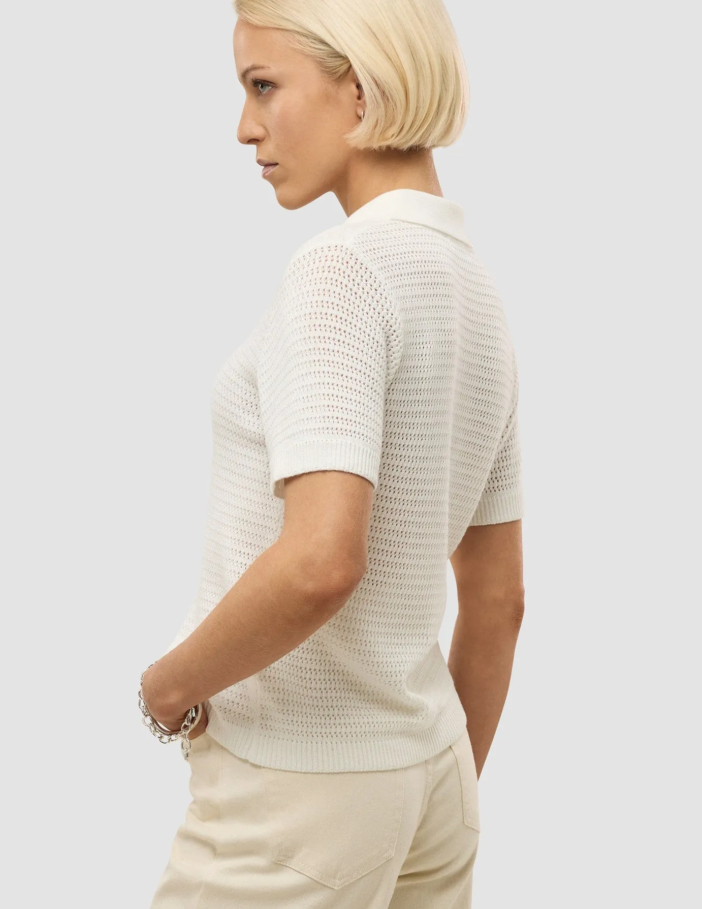 Crisp, Cool, Classic sold by Shaping New Tomorrow product image thumbnail 5