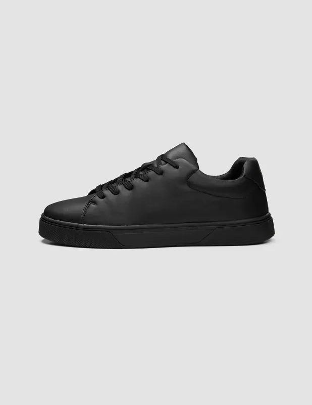 Reeklass Sneakers 3.0 Full Black sold by Shaping New Tomorrow
