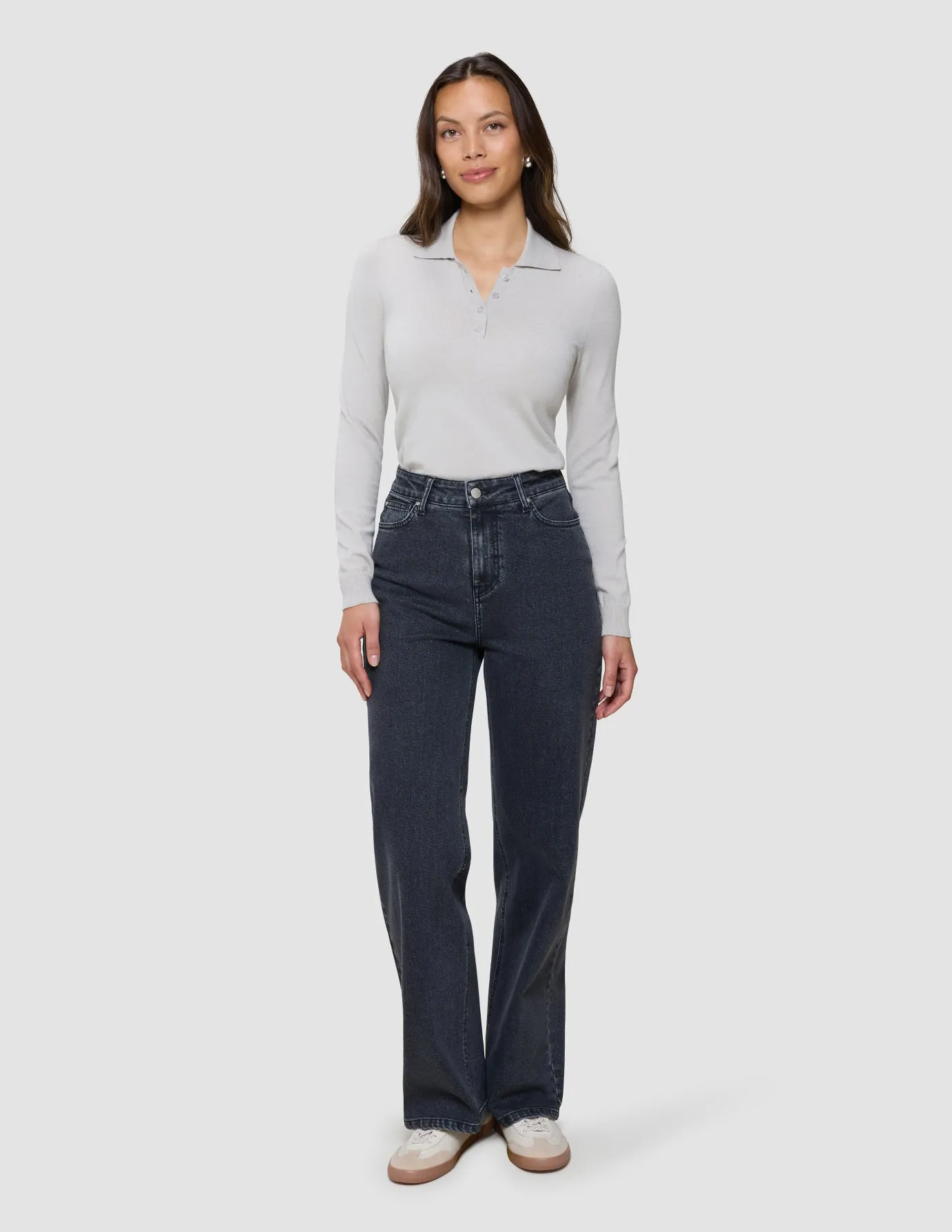 Women's Classic Jeans Relaxed Fit Washed Black sold by Shaping New Tomorrow product image thumbnail 2