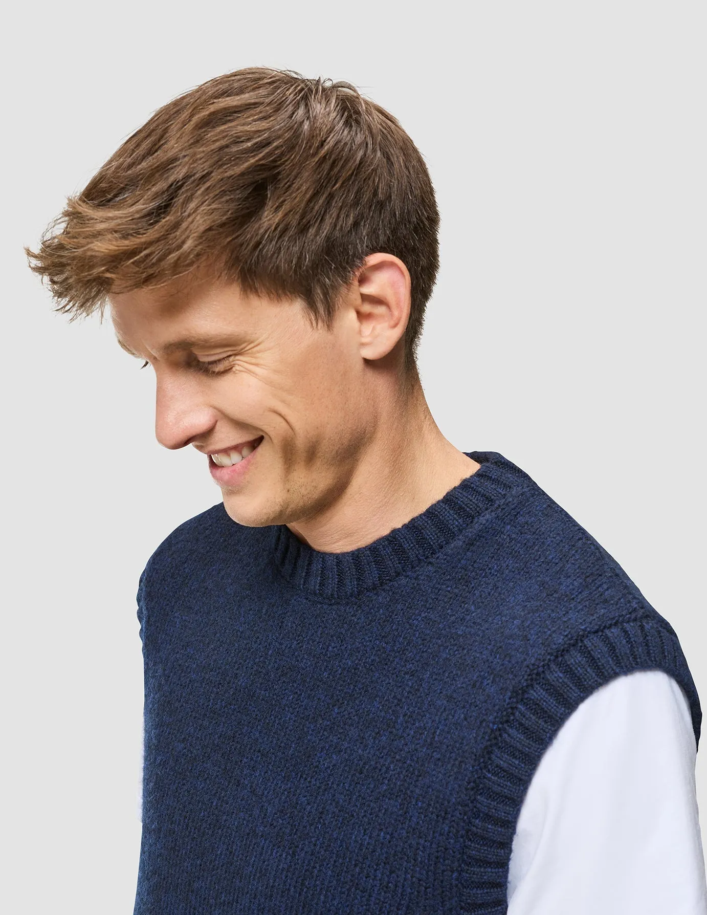 Chunky Soft Wool Knit Vest Dark Navy Melange sold by Shaping New Tomorrow product image thumbnail 4