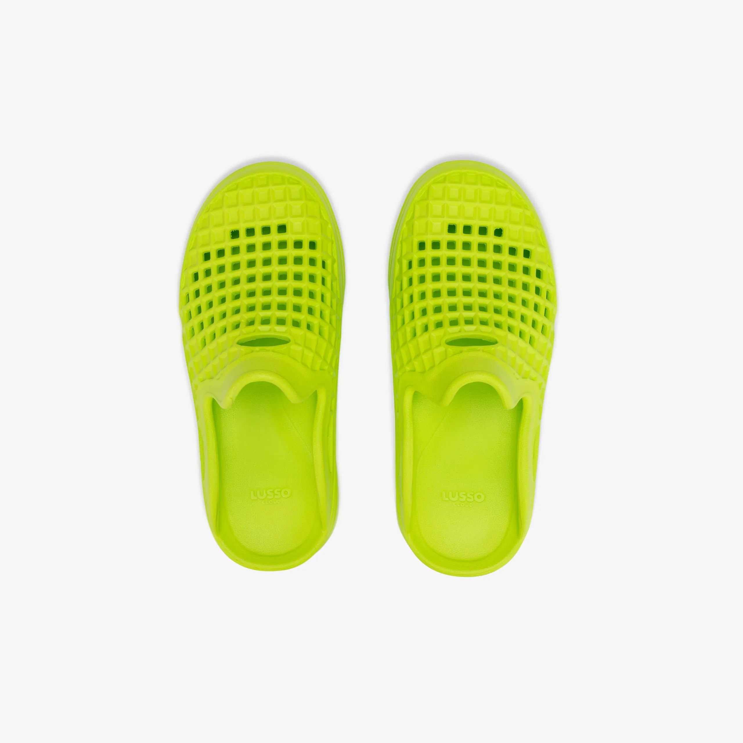 Scenario Slide - Volley Yellow sold by Lusso Cloud product image thumbnail 4