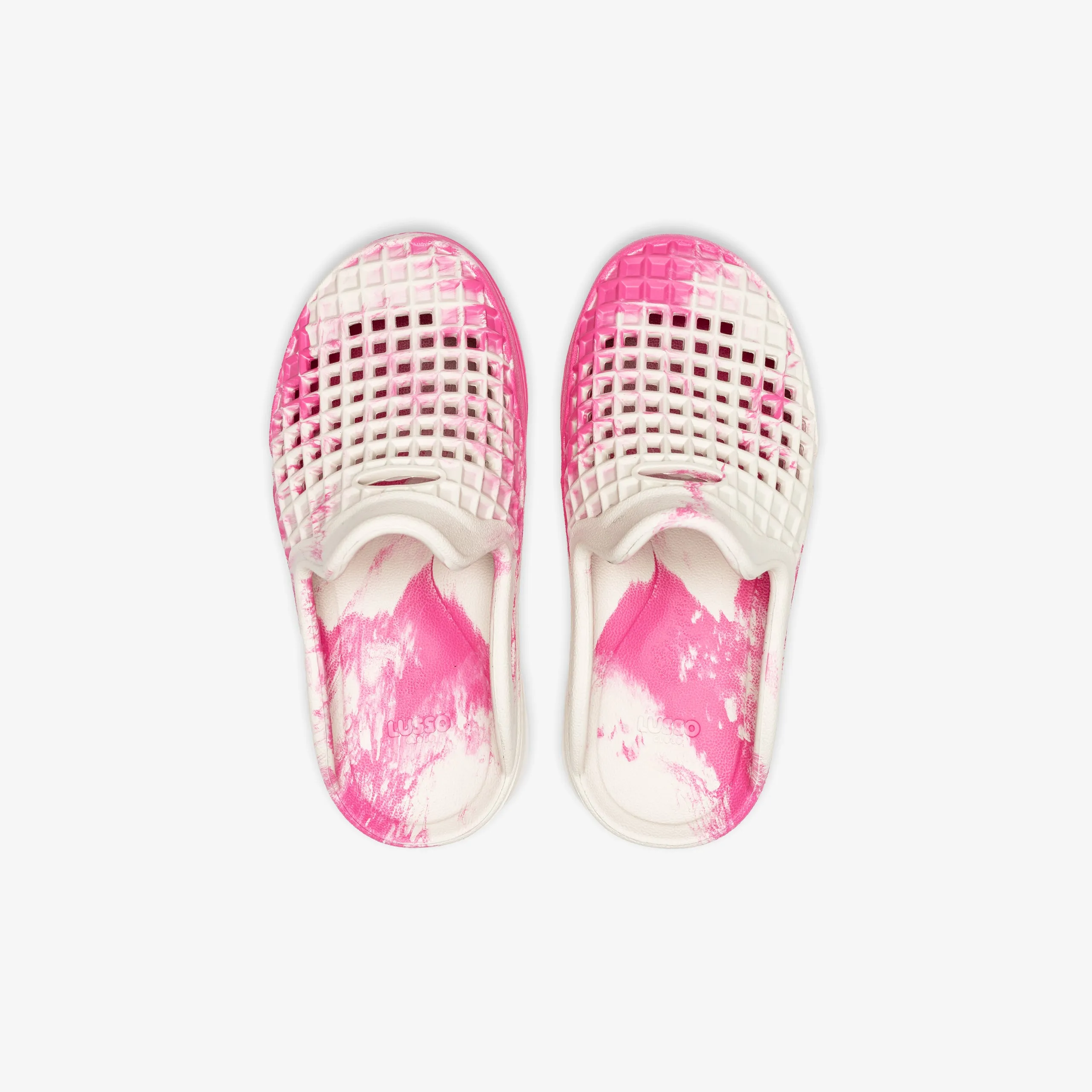 Scenario Slide - Flamingo Swirl sold by Lusso Cloud product image thumbnail 4