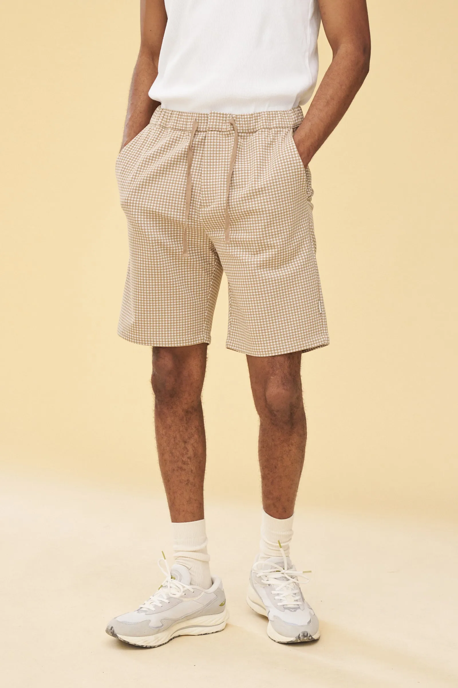 BEIGE DOGTOOTH JACQUARD SHORTS sold by Bound