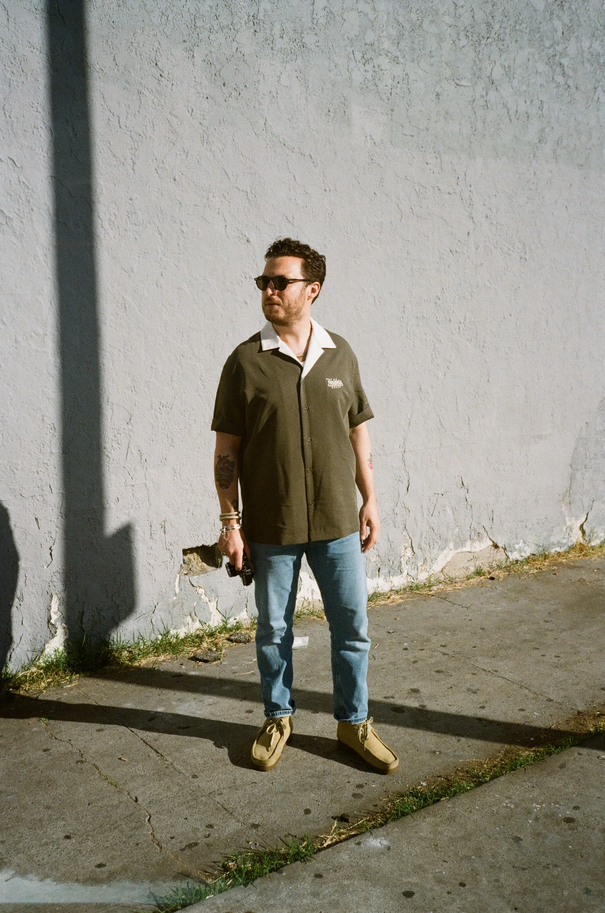 CANYON CONTRAST SS SHIRT - OLIVE sold by Bound product image thumbnail 4