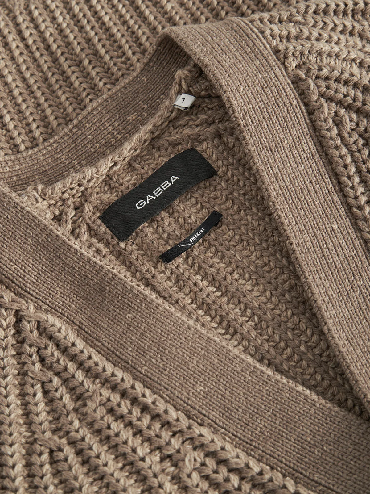 William Ls - Sand sold by Gabba product image thumbnail 5