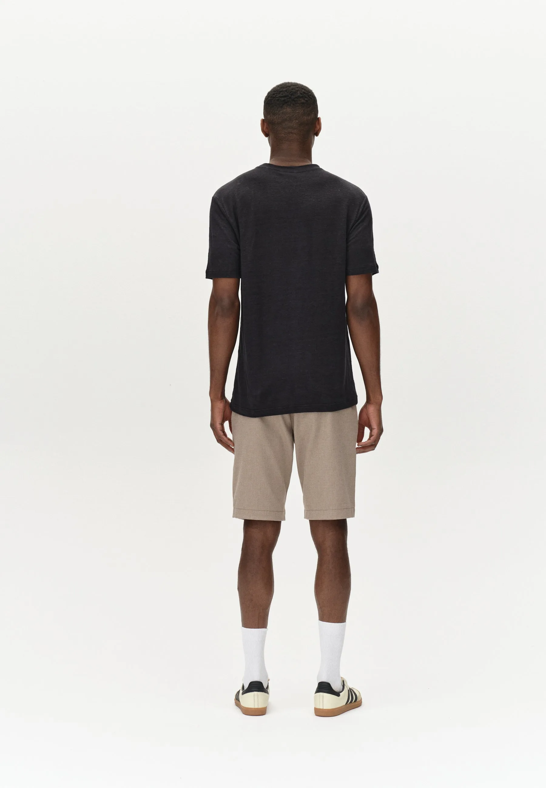 Duke Linen Logo SS - Black sold by Gabba product image thumbnail 3