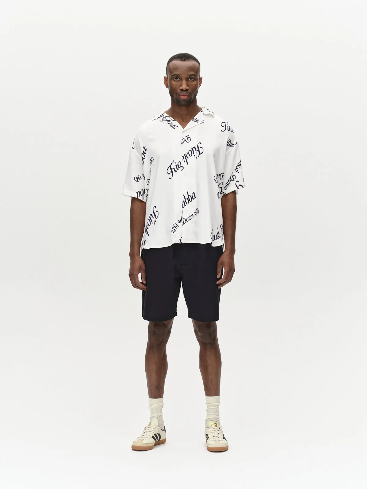 Jens Over Resort Kiosk SS - Navy Pattern sold by Gabba product image thumbnail 2