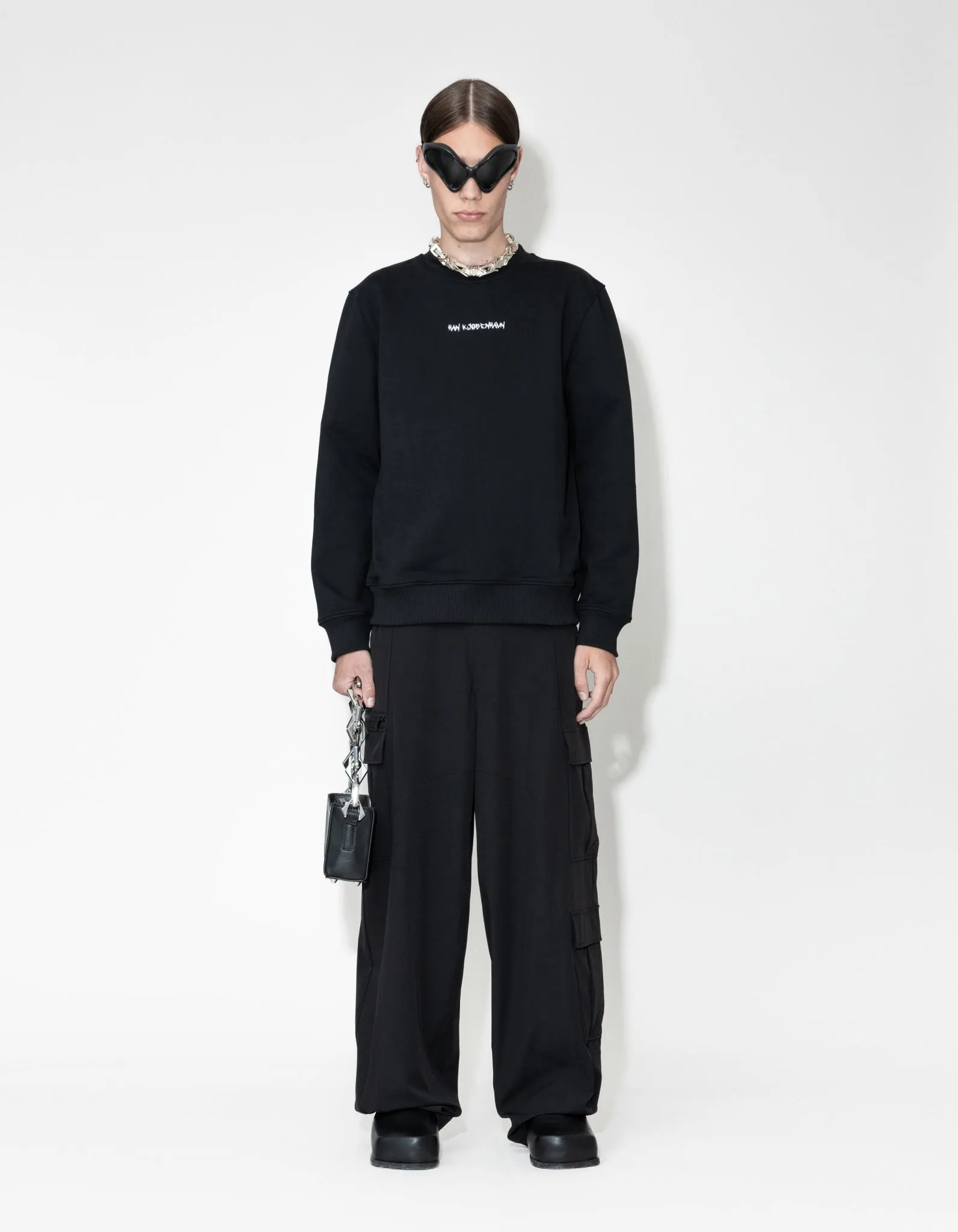 Graphic Font Regular Crewneck - Black sold by Han Kjøbenhavn