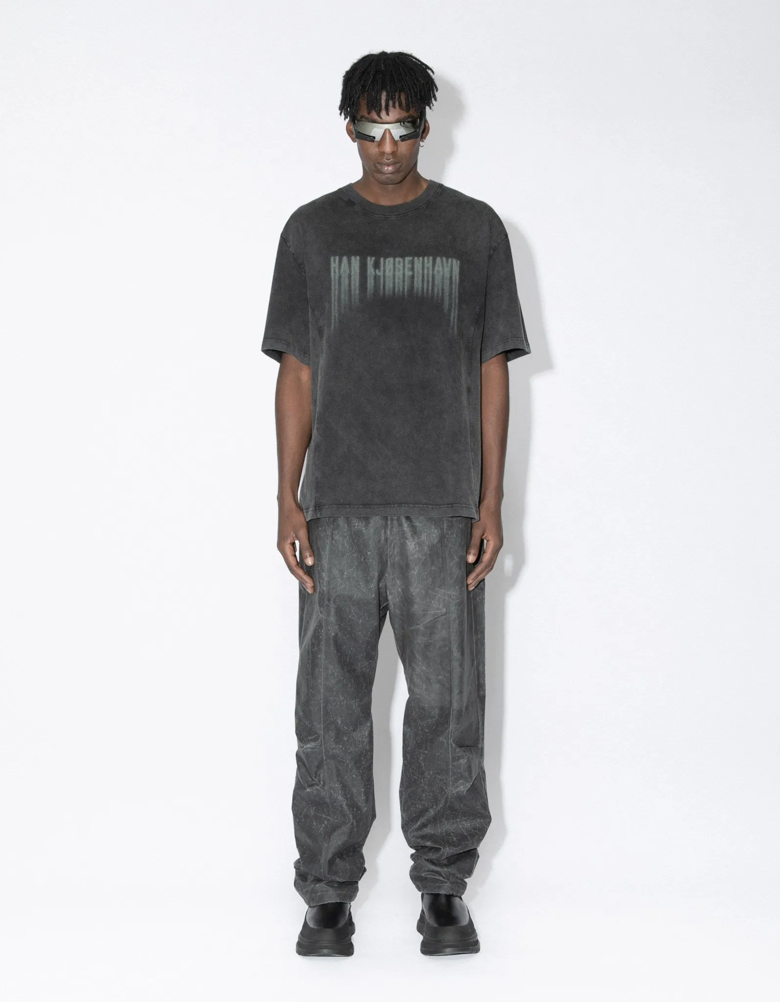 Faded Logo Boxy Tee SS - Black sold by Han Kjøbenhavn