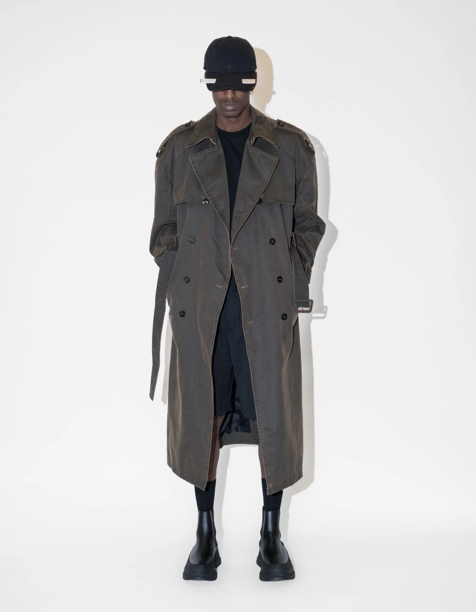 Oversized Coated Trenchcoat - Dirty Tint sold by Han Kjøbenhavn
