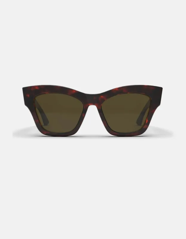 Jenali - Amber Tortoise sold by Han Kjøbenhavn