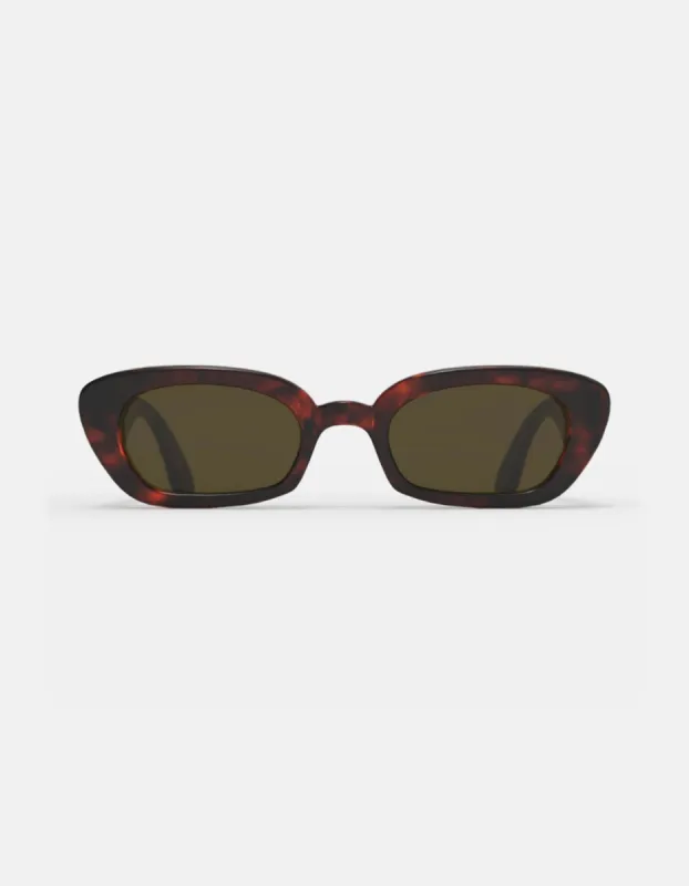 Iris - Amber Tortoise sold by Han Kjøbenhavn