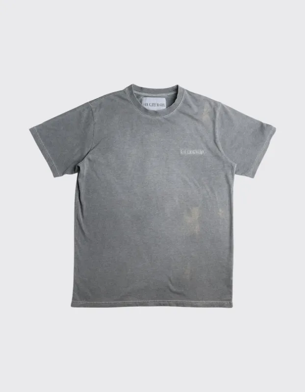 Second Life Grey tee / M sold by Han Kjøbenhavn