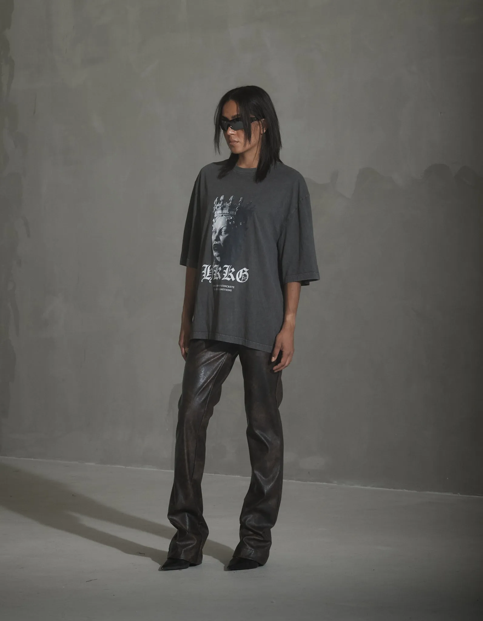 Oversized Sculpture Tee - Warm Dark Grey sold by Han Kjøbenhavn product image thumbnail 3