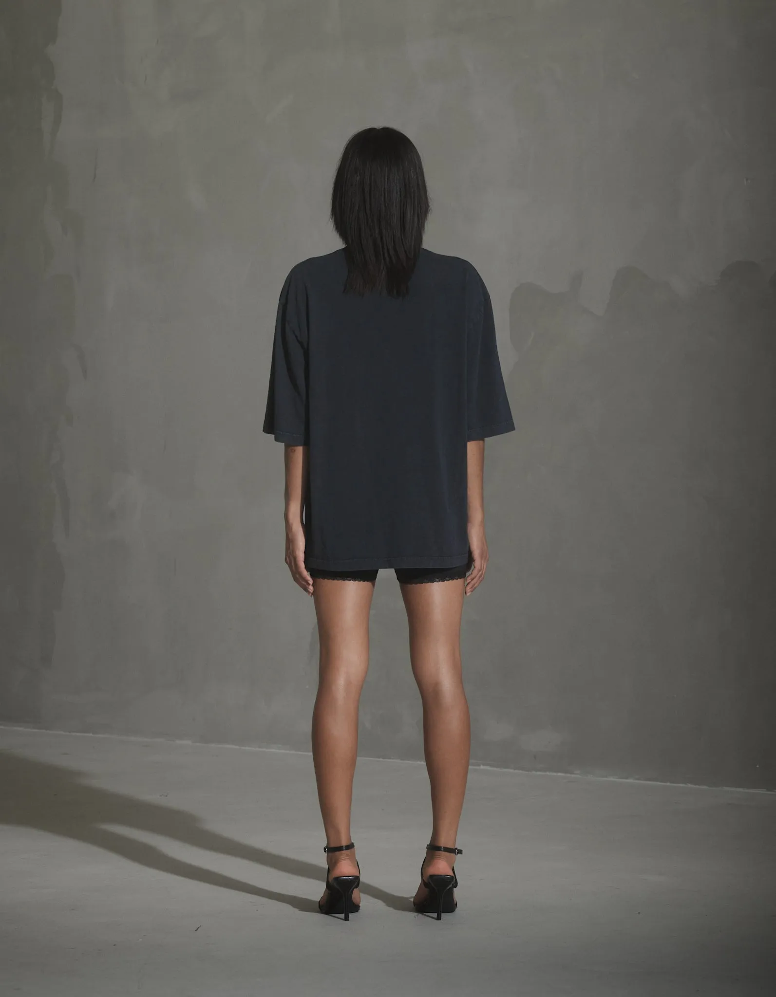 Oversized Sculpture Tee - Anthracite Black sold by Han Kjøbenhavn product image thumbnail 2