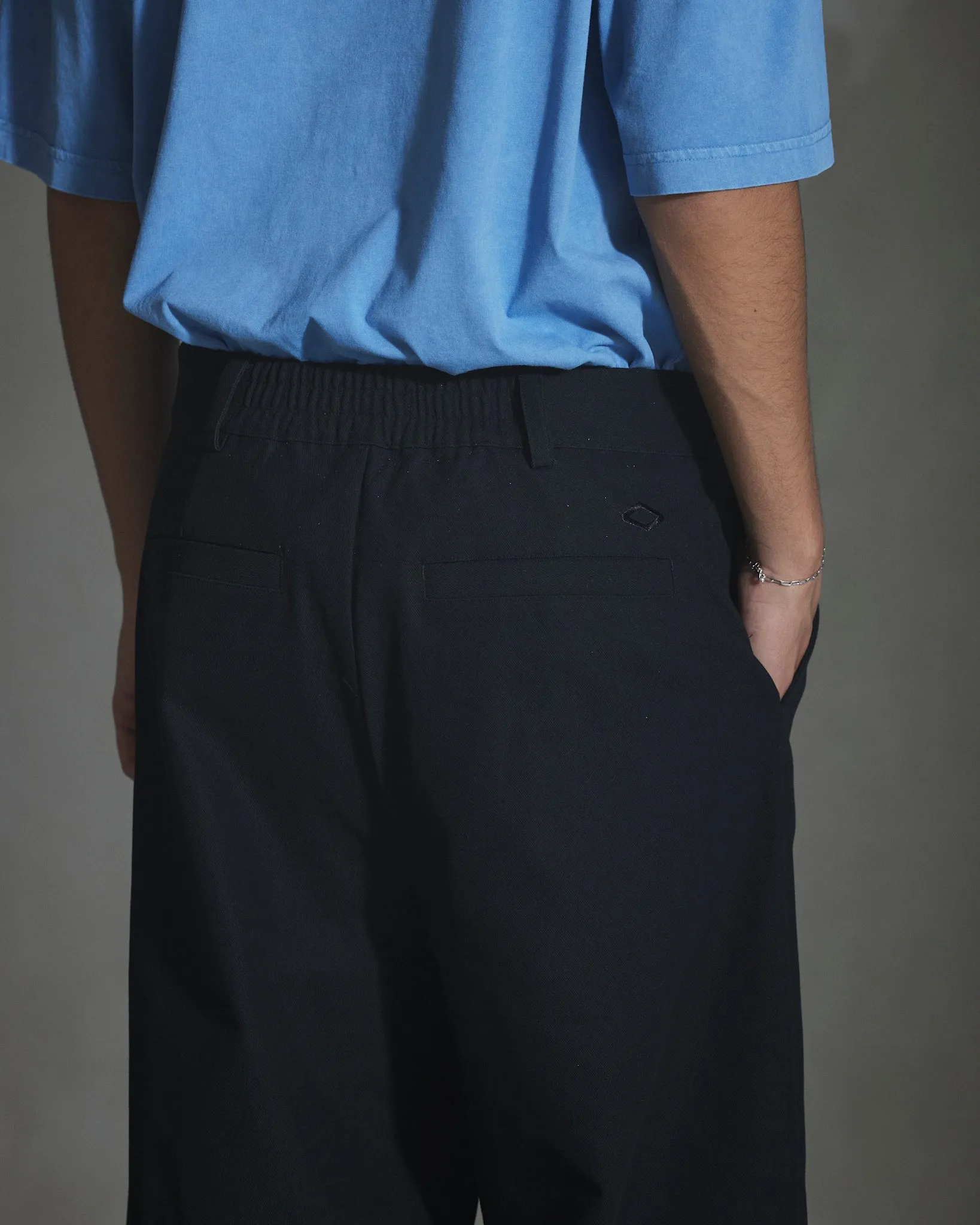 Wide-leg Cotton Trousers - Anthracite Black sold by Han Kjøbenhavn product image thumbnail 2