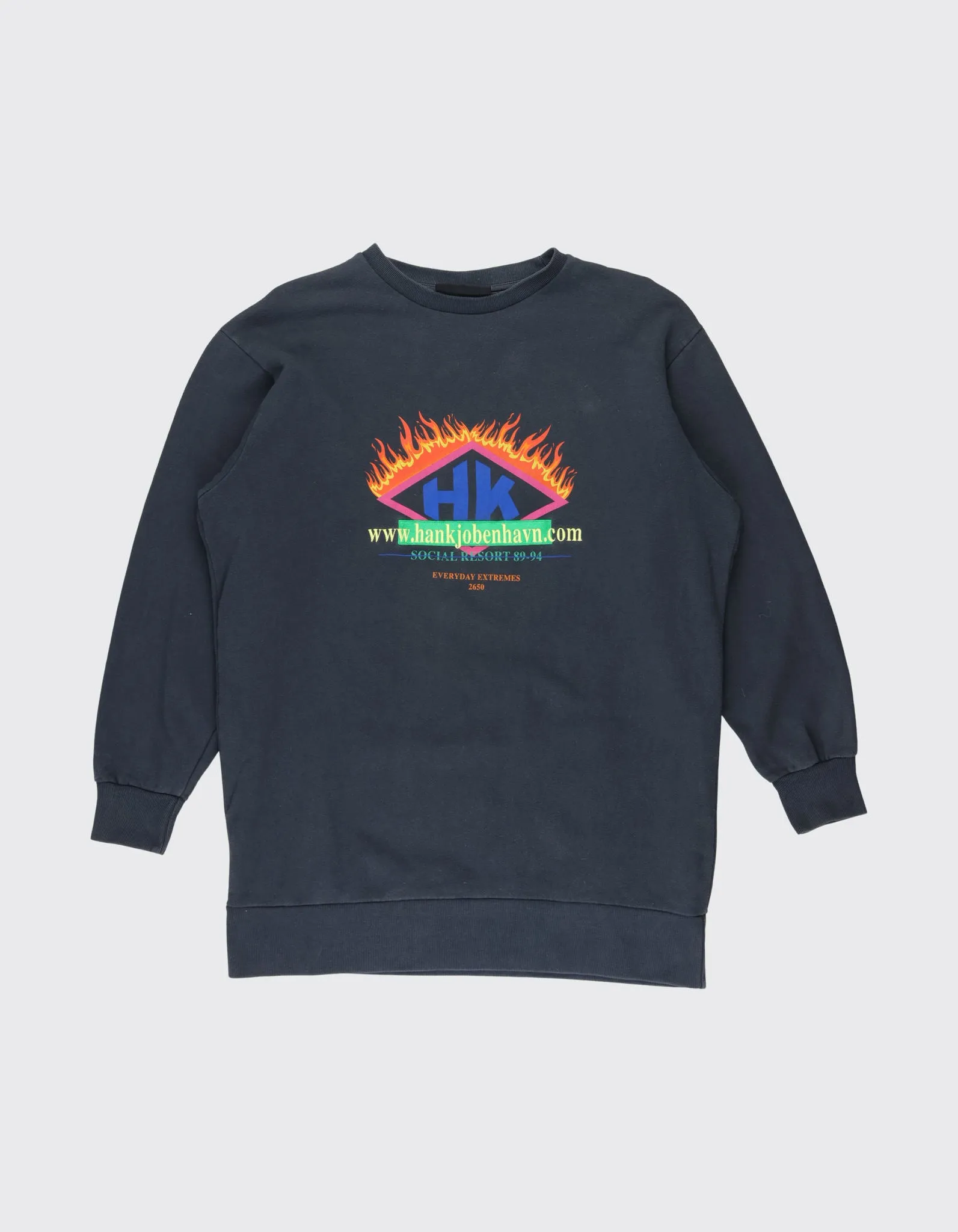 Second Life Long Crewneck / S sold by Han Kjøbenhavn