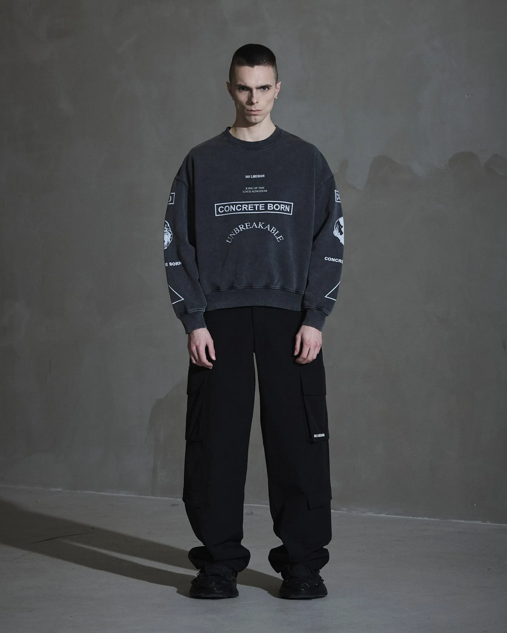 Graphic Printed Crewneck - Dark Grey sold by Han Kjøbenhavn
