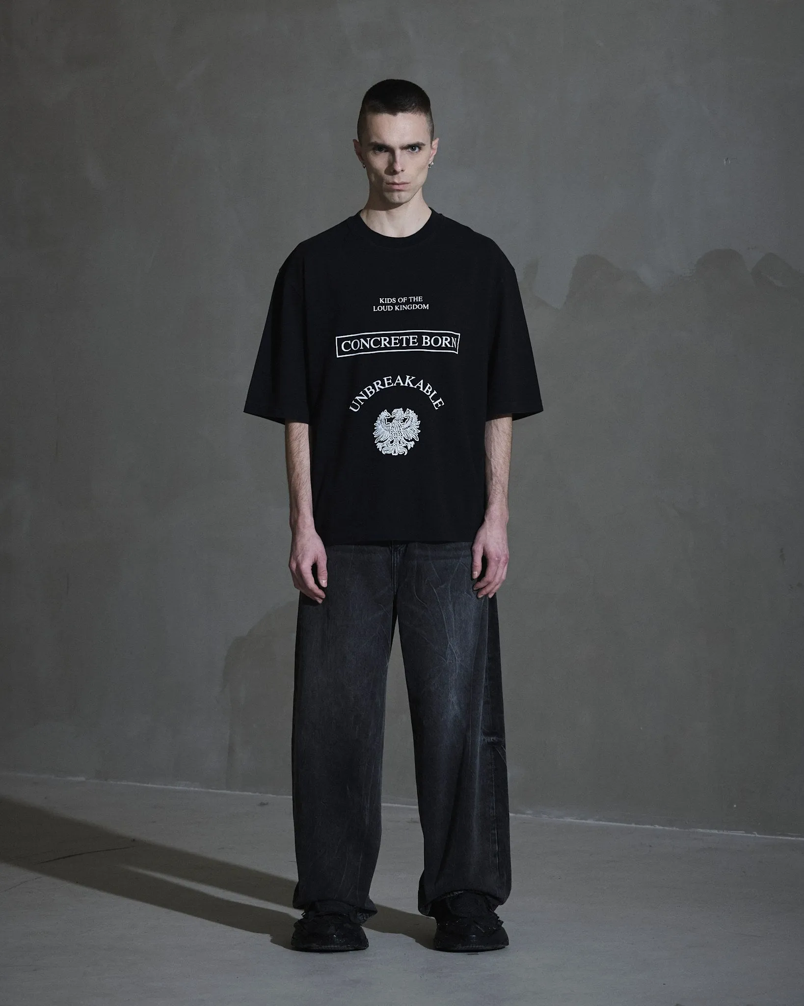 Kingdom Oversized Tee - Black sold by Han Kjøbenhavn