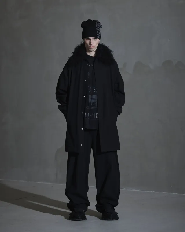 Faux Fur Collared Shirt - Black sold by Han Kjøbenhavn