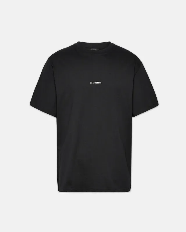 Daily Regular Tee Short Sleeve - Black made by Han Kjøbenhavn