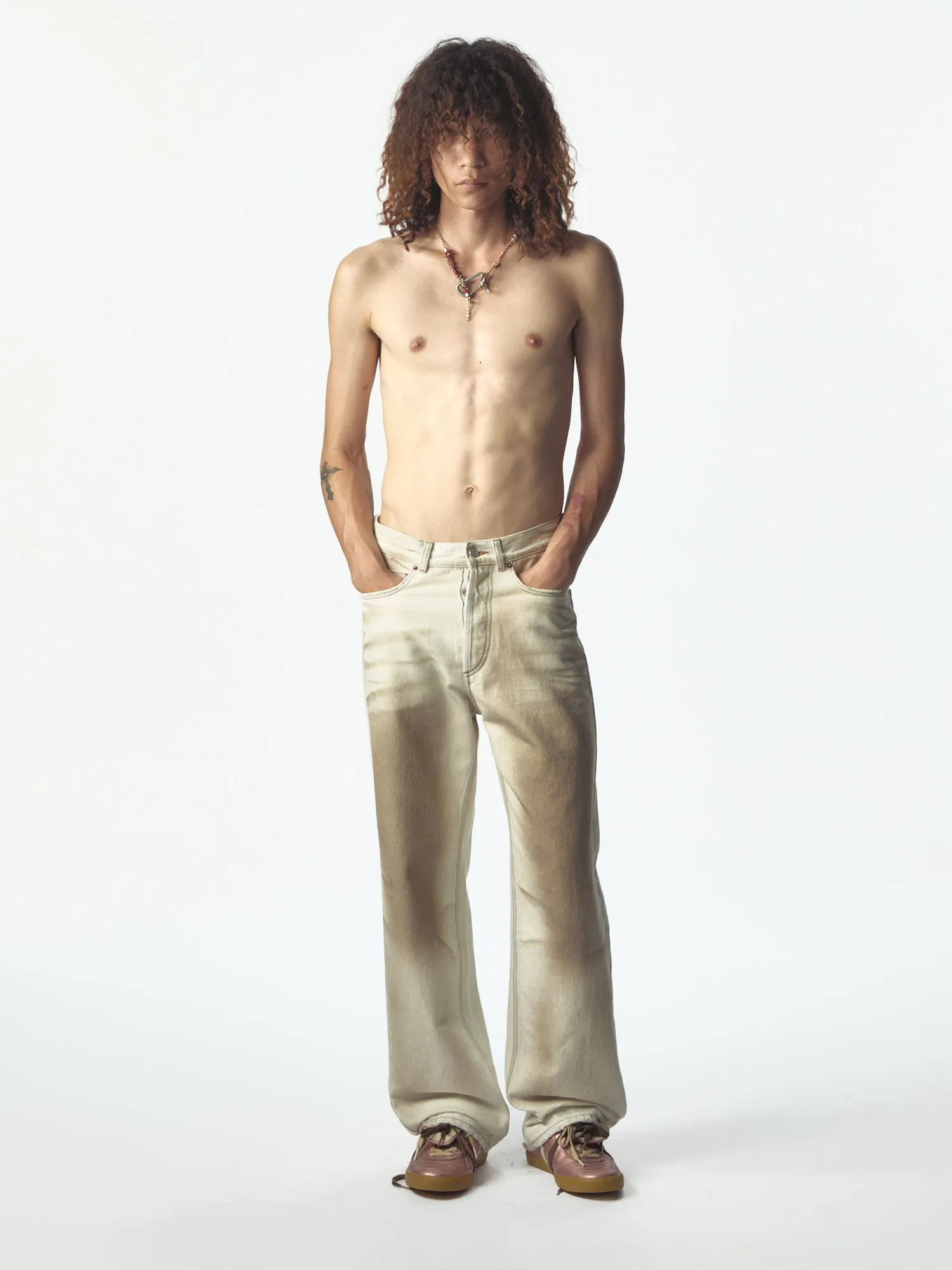 Flattone Denim Filthy White sold by Magliano
