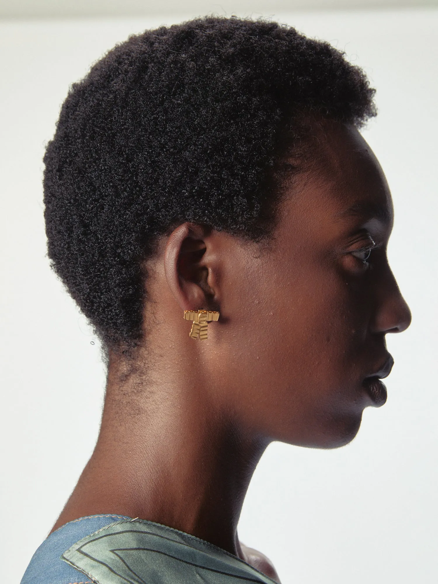 Cardboard Fiocco Earrings Gold sold by Magliano product image thumbnail 2
