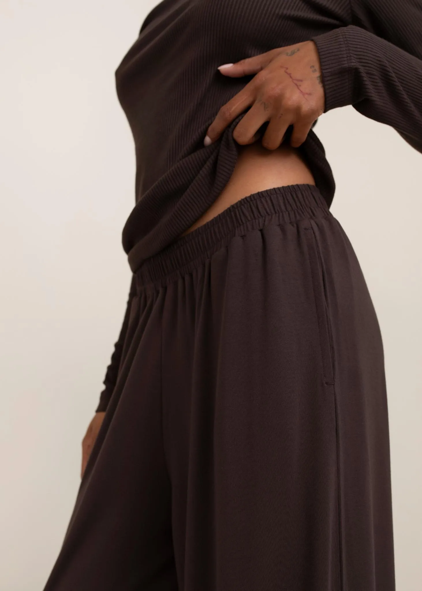 Leif Cropped Pant sold by PAPER LABEL product image thumbnail 2