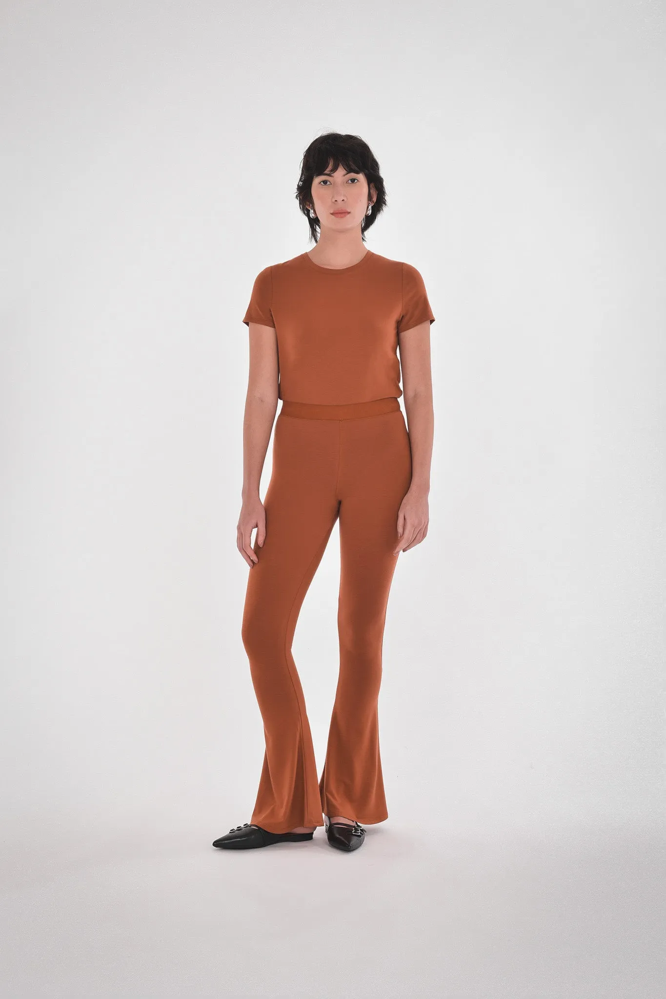 ELINA FLARED LEGGING sold by PAPER LABEL product image thumbnail 4