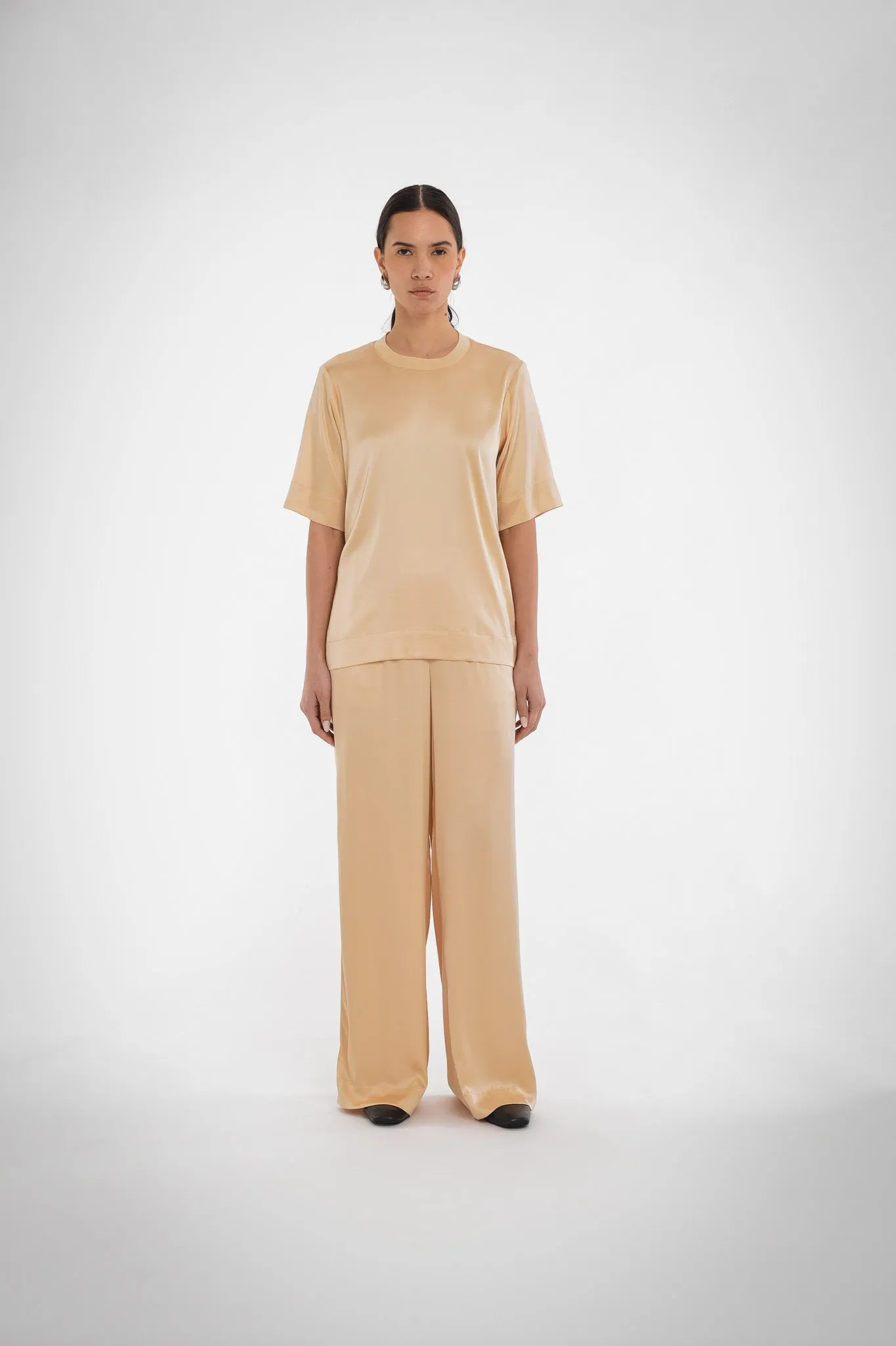 WINNIE TEE sold by PAPER LABEL product image thumbnail 3