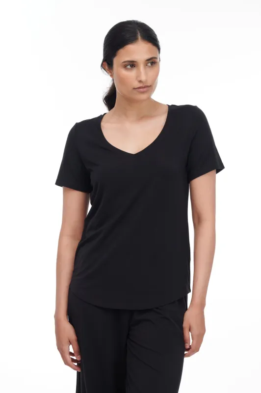 EVELYN V-NECK made by PAPER LABEL