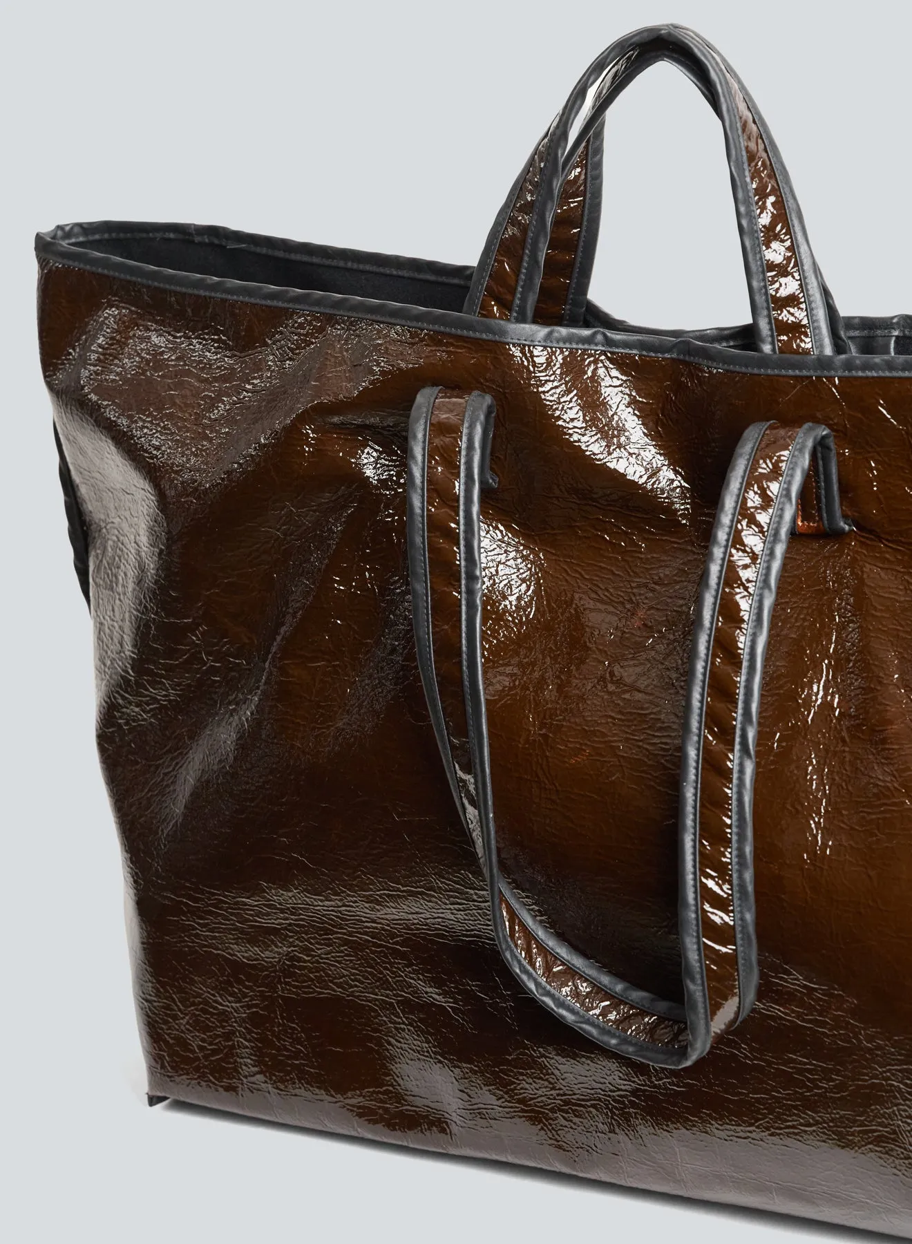 Tote lacquer wool | honey sold by KASSL Editions product image thumbnail 2