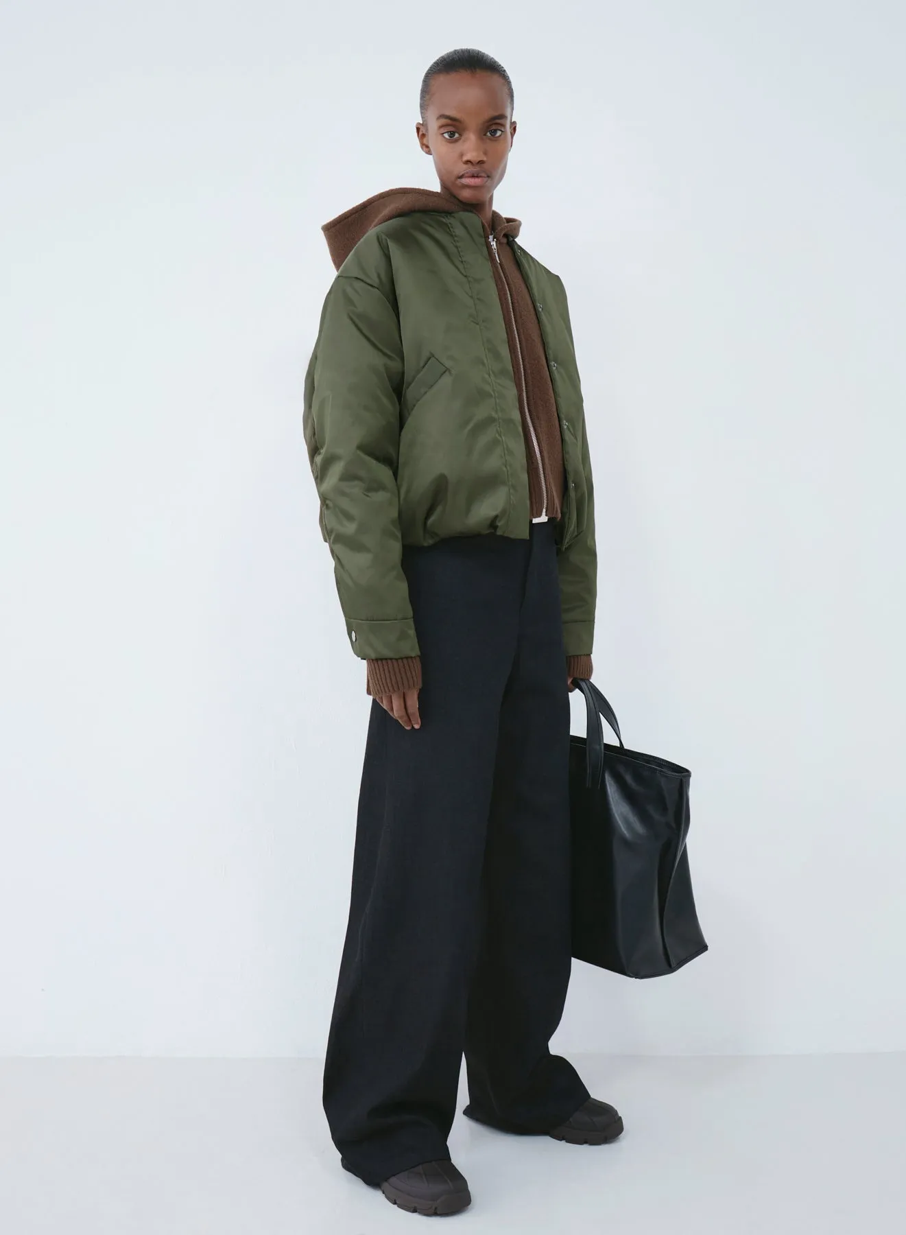 Bomber short nylon/wax | khaki sold by KASSL Editions product image thumbnail 2