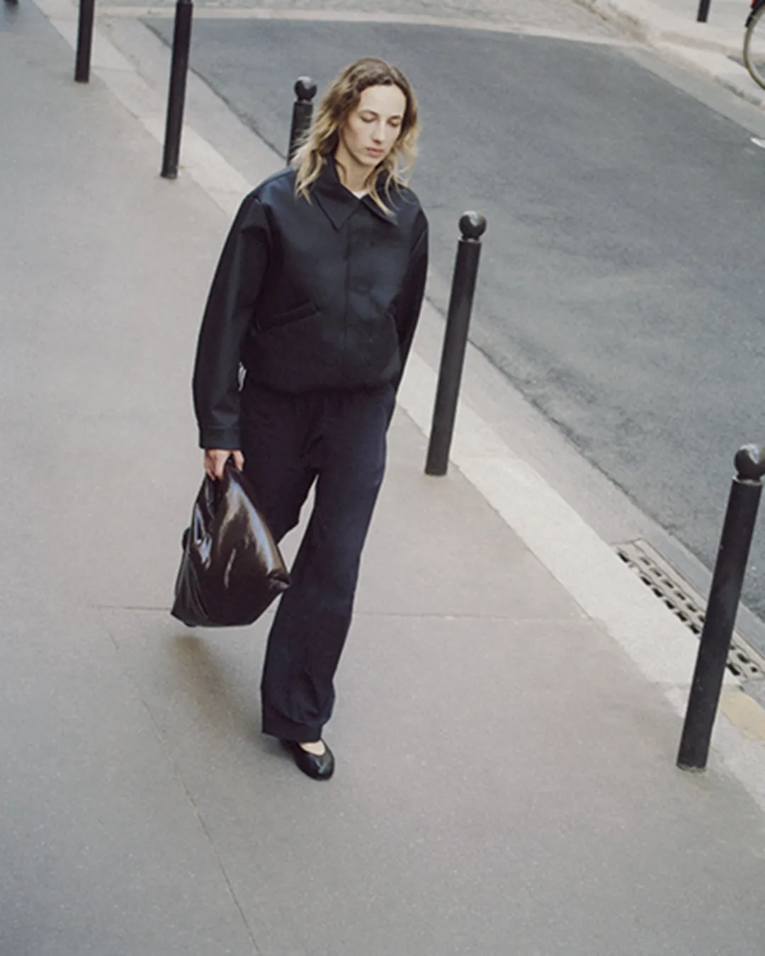 Bomber short rubber | charcoal sold by KASSL Editions product image thumbnail 2