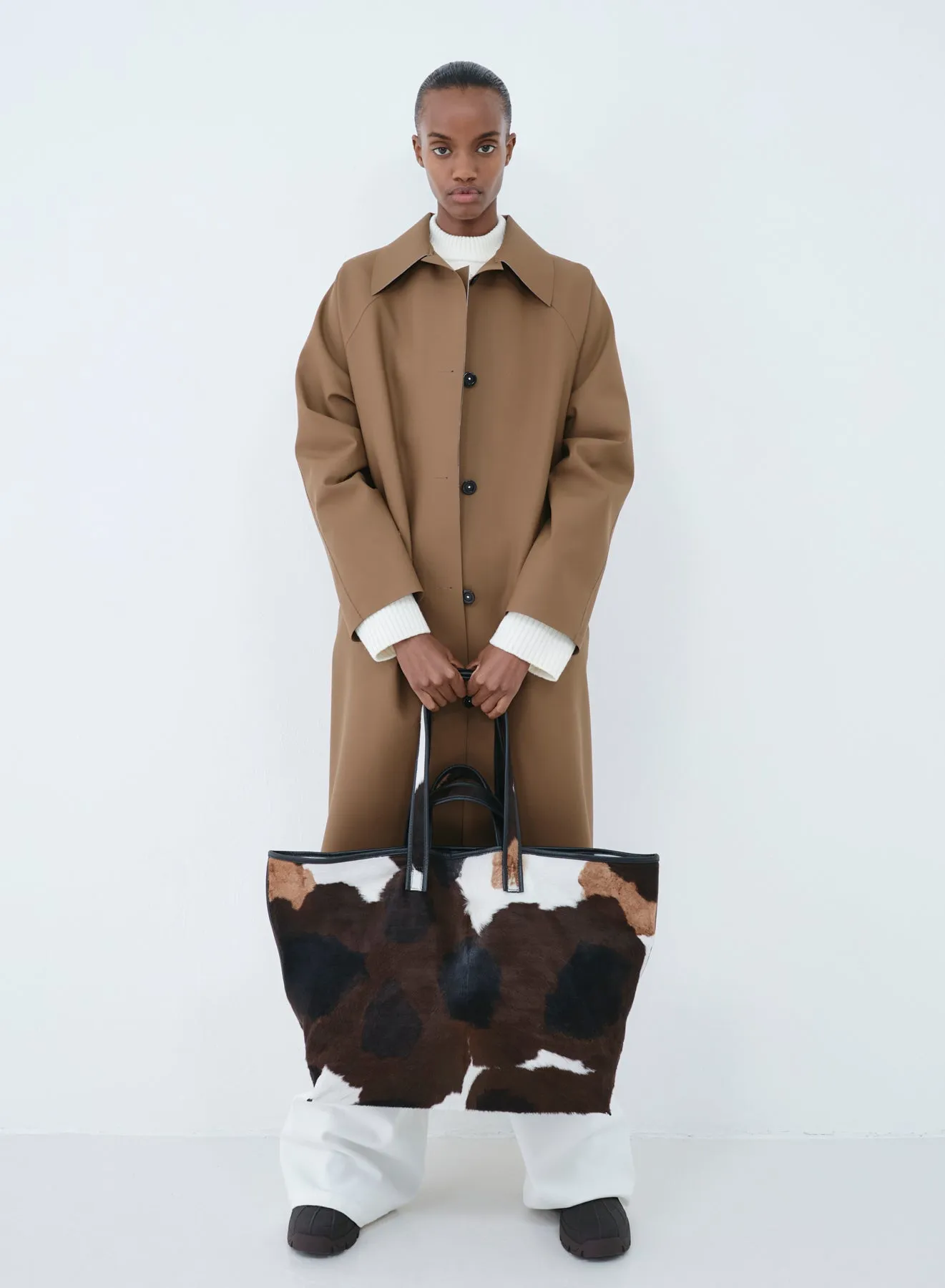 Original below rubber | camel sold by KASSL Editions product image thumbnail 3