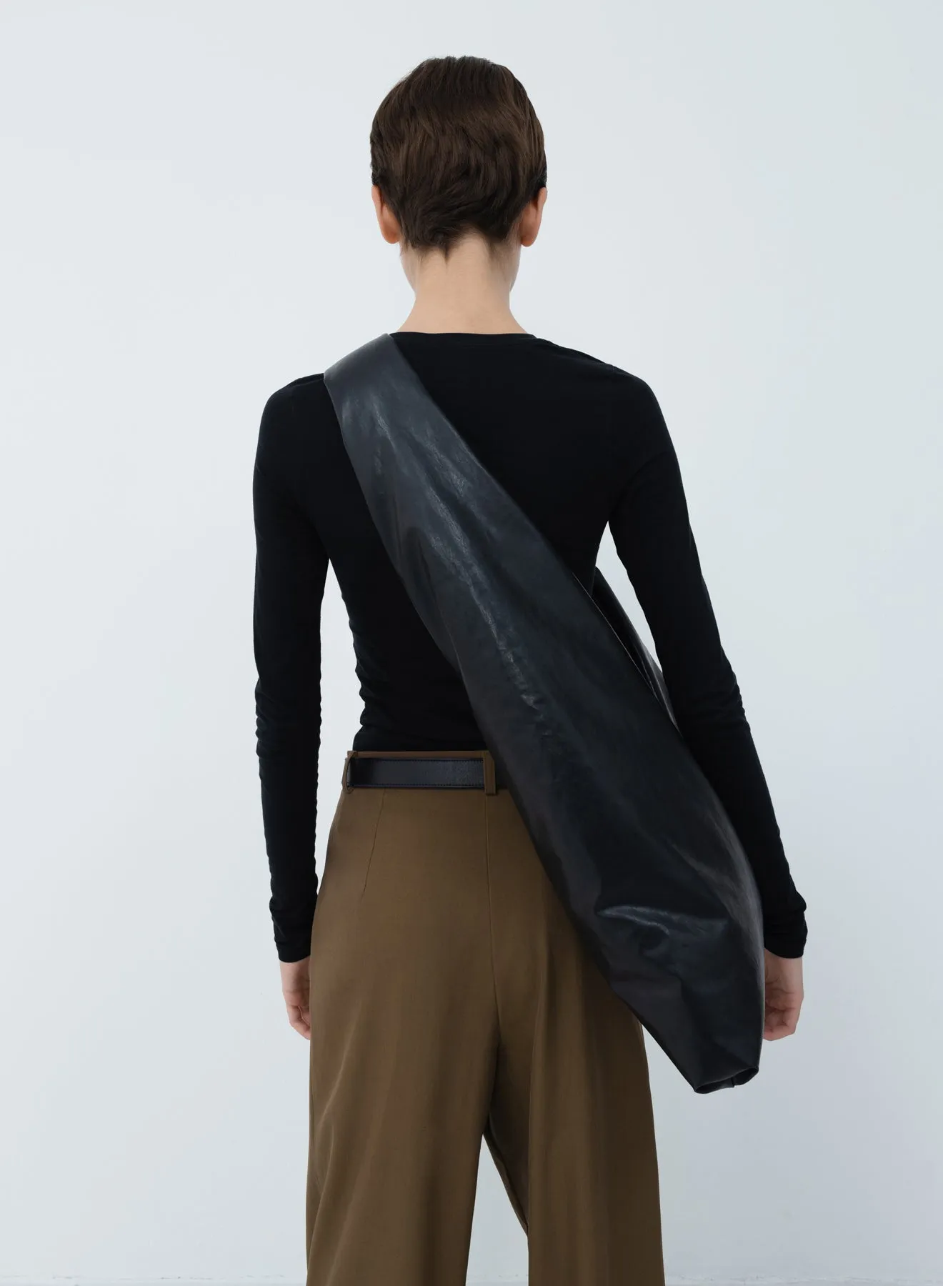 Anchor crossbody oil | black sold by KASSL Editions product image thumbnail 2