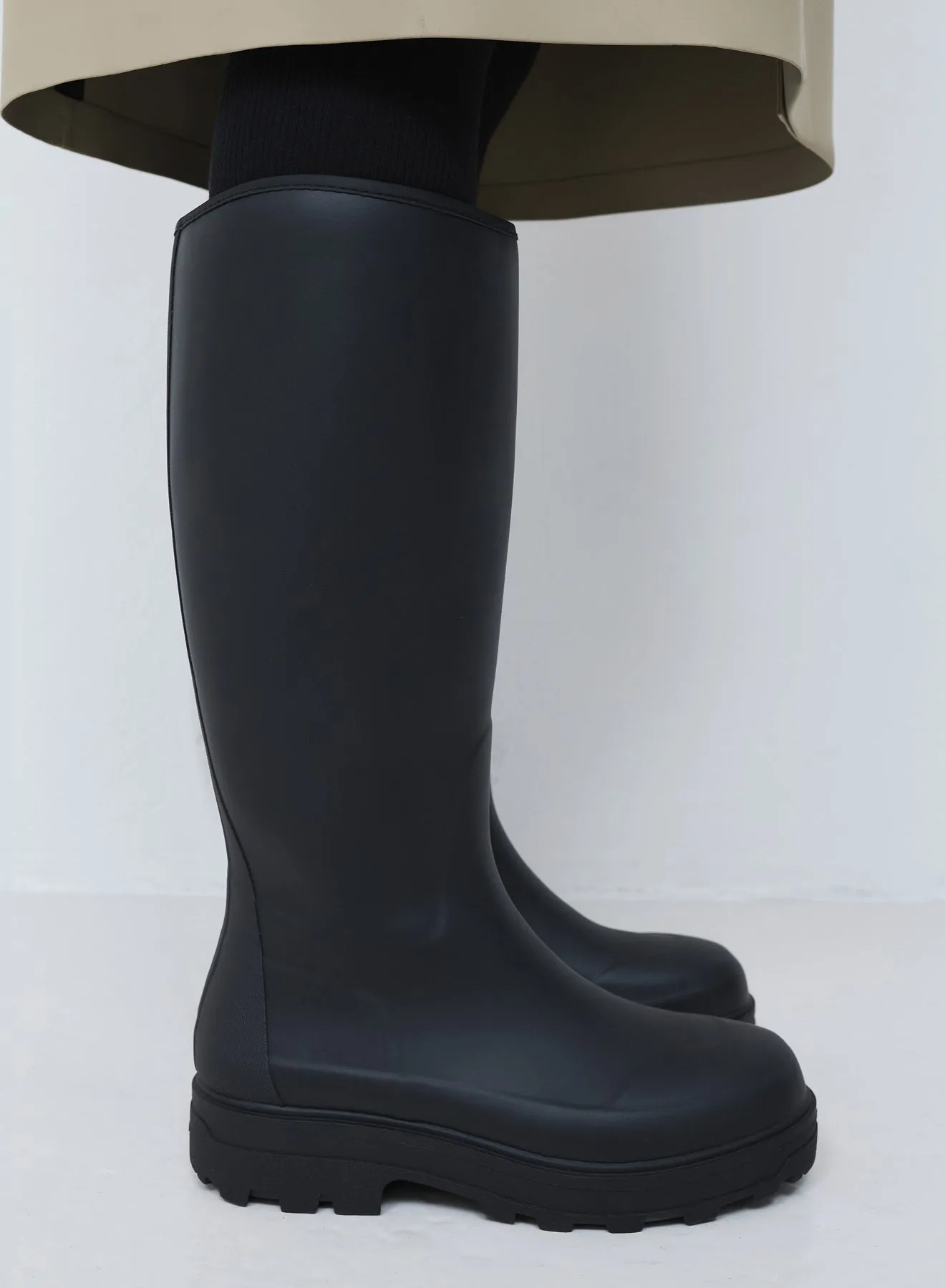 ILSE high boot | Black sold by KASSL Editions