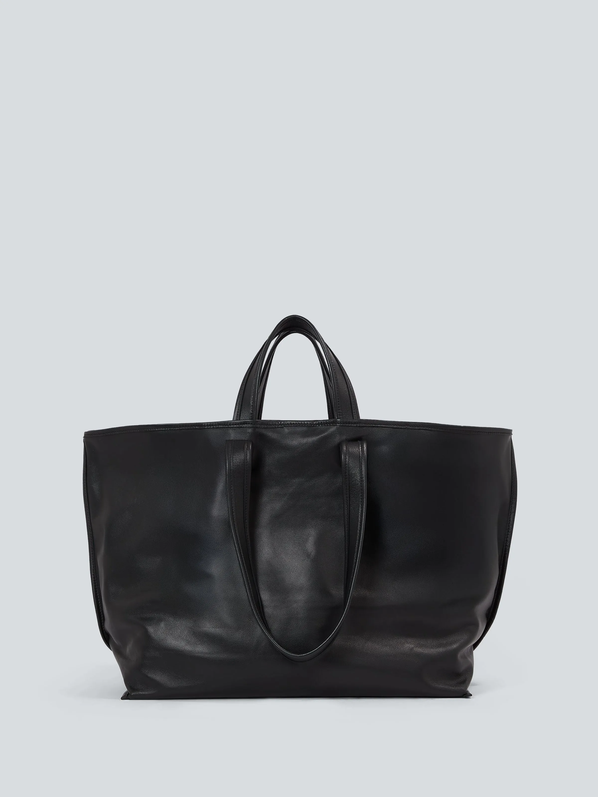 Tote lamb leather | black sold by KASSL Editions