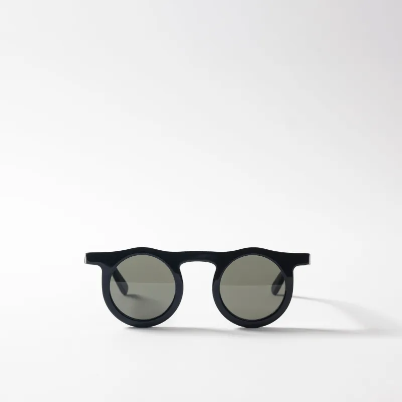 Carla Colour Lind Sunglasses in Midnight Black sold by LINDQUIST