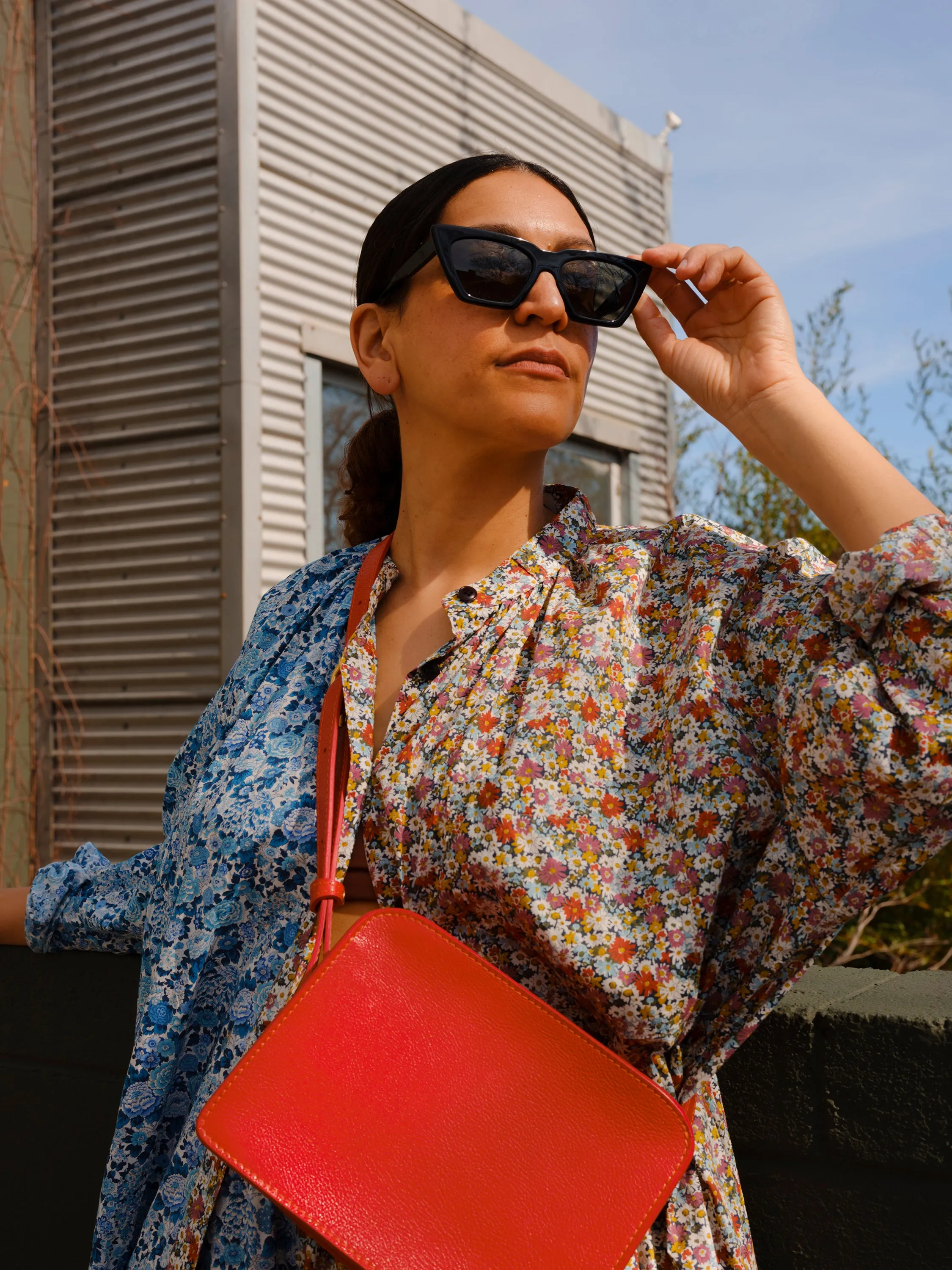 Carla Colour Modan Sunglasses in Midnight Black sold by LINDQUIST product image thumbnail 4