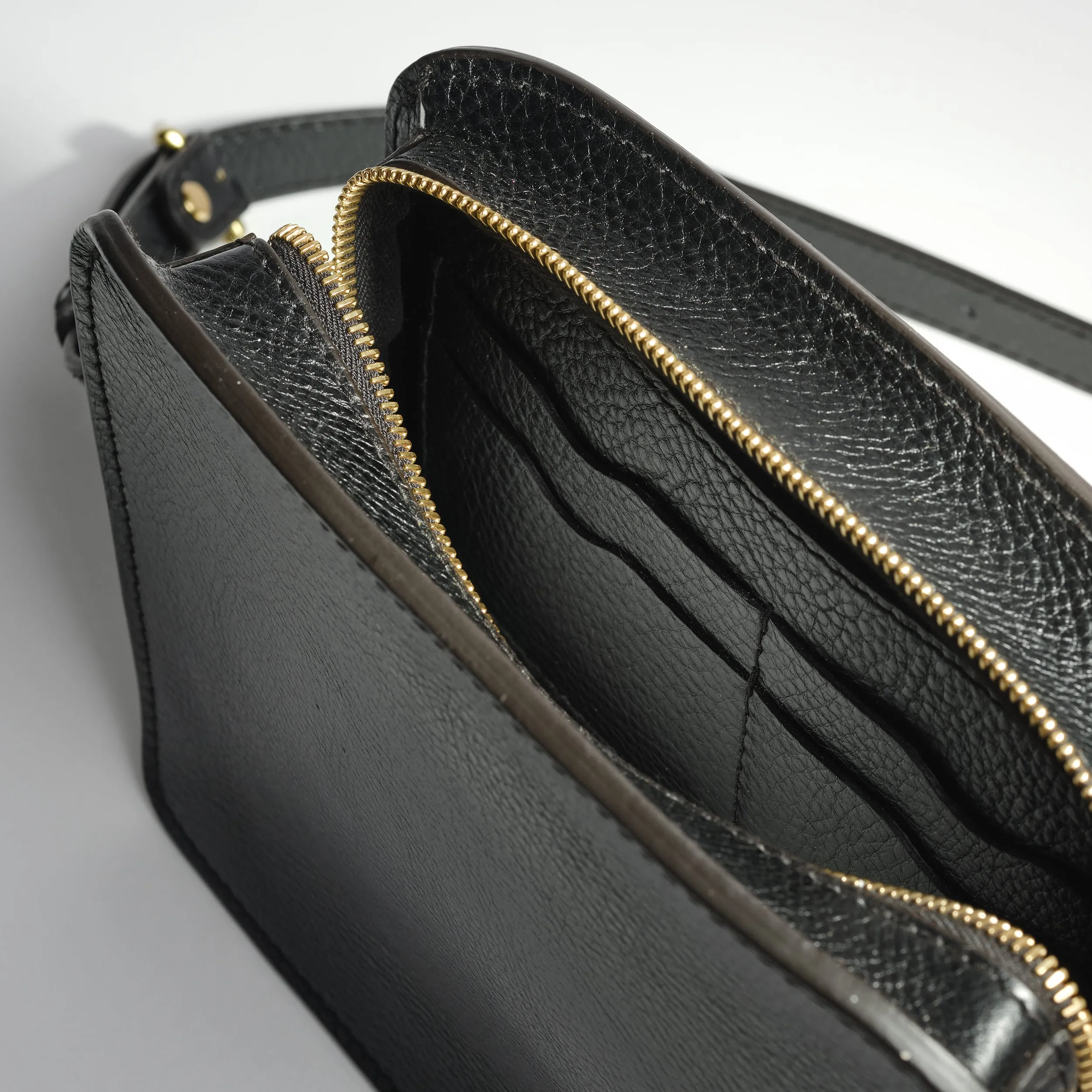 Anni in Black sold by LINDQUIST product image thumbnail 5