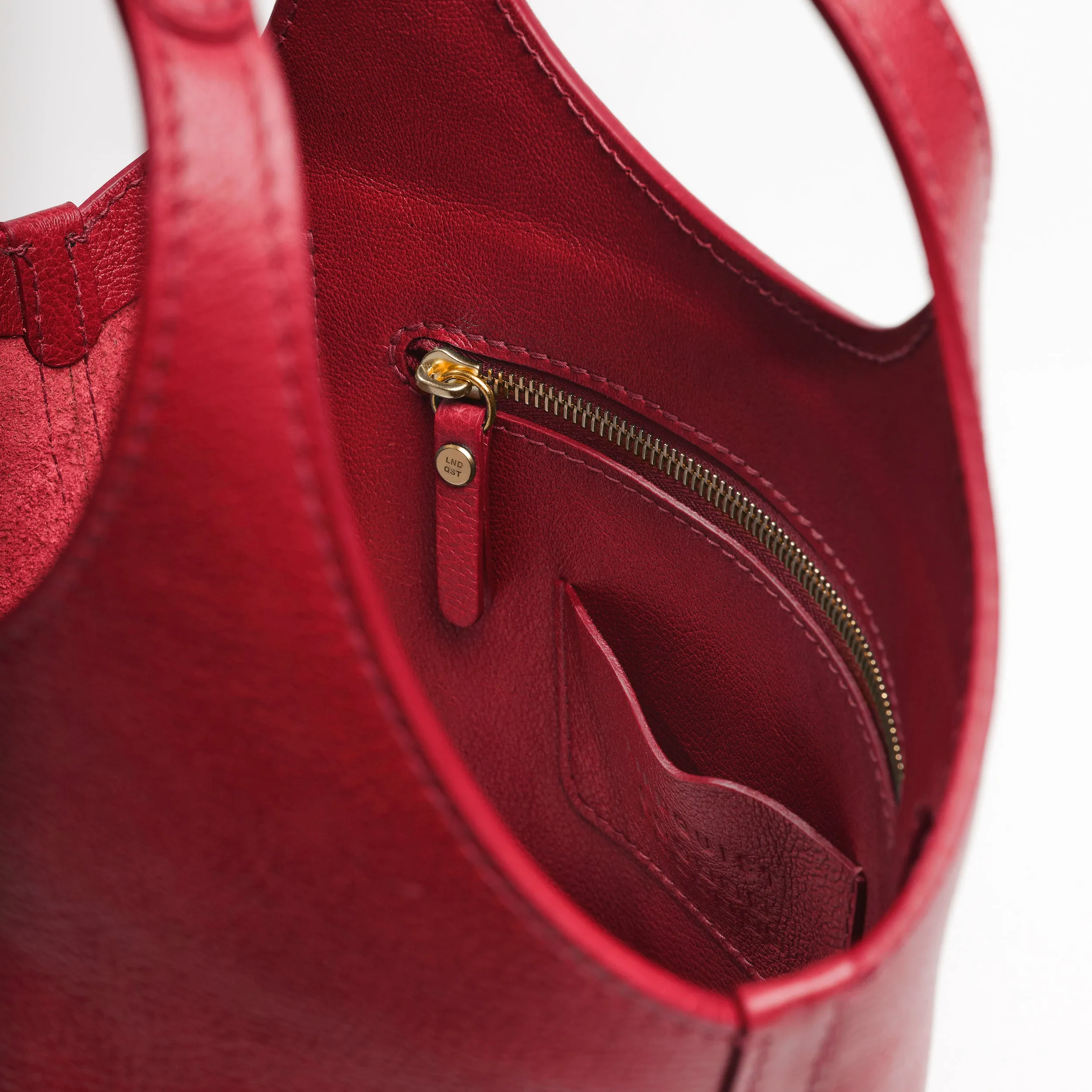 Ama in Carmine sold by LINDQUIST product image thumbnail 4